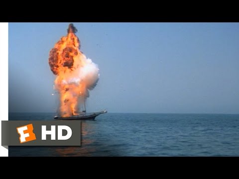 The Parallax View (7/10) Movie CLIP - Boating Accident (1974) HD