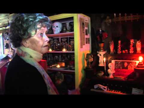 THE CONJURING - The Real Lorraine Warren Featurette