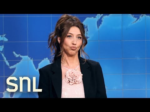 Weekend Update: A Woman Who Insists She&#039;s Not Mad - SNL