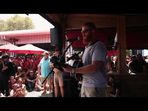 Rich Men North of Richmond LIVE at Morris Farm Market