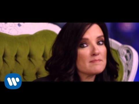 Brandy Clark - Girl Next Door [Official Music Video&#039;