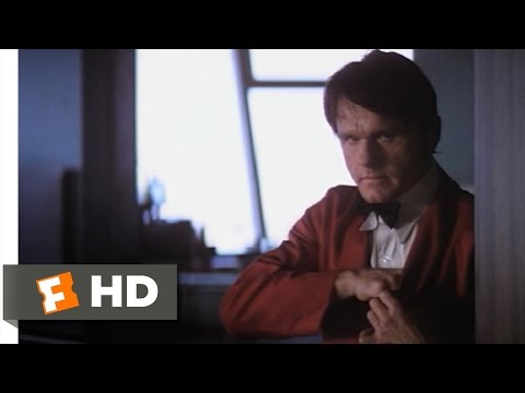 The Parallax View (1/10) Movie CLIP - Space Needle Assassination (1974) HD