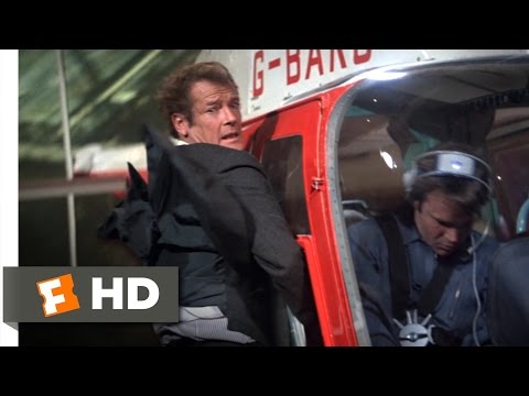 For Your Eyes Only (1/10) Movie CLIP - A Pleasant Flight (1981) HD