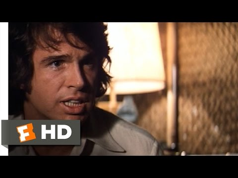 The Parallax View (3/10) Movie CLIP - Somebody&#039;s Trying to Kill Me (1974) HD