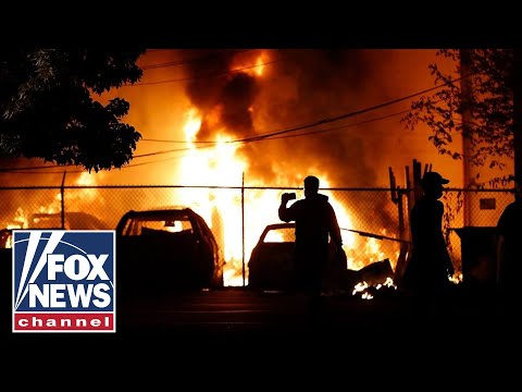 Minneapolis mayor pleads for peace as Floyd protests erupt into chaos