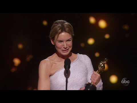 JUDY Accepts the Oscar for Lead Actress