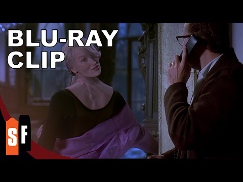 Death Becomes Her (1992) Clip 1: Something Wrong With Meryl Streep&#039;s Neck? (HD)