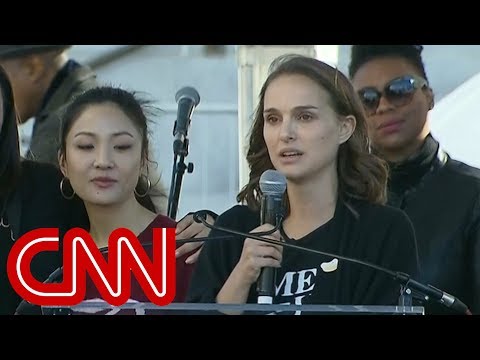 Natalie Portman speaks at Women&#039;s March