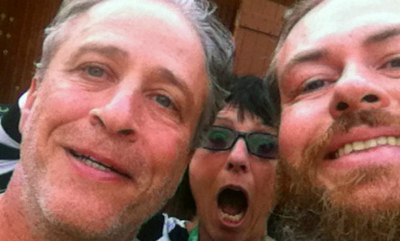 Jon Stewart-telluride-selfie