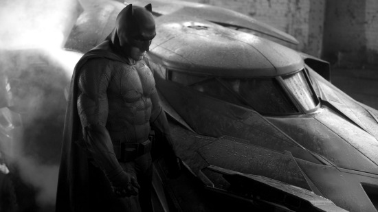 Batman-ben-affleck-cape-cowl