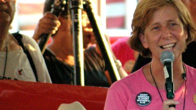 hollywood-wont-touch-cindy-sheehan