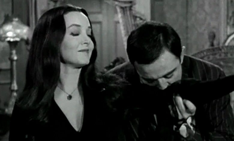 Gomez and morticia relationship