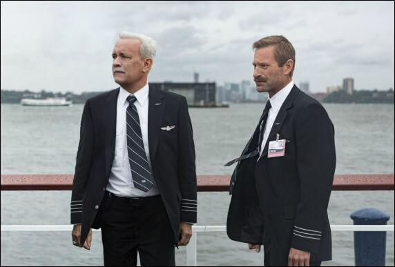 sully-tom-hanks-aaron-eckhart