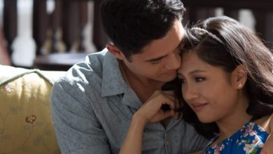 crazy rich asians review rom com
