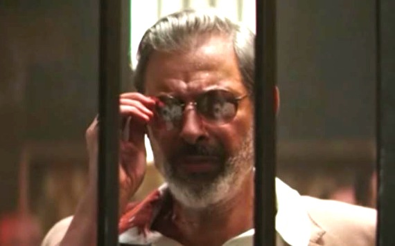 Jeff Goldblum wearing glasses in Hotel Artemis