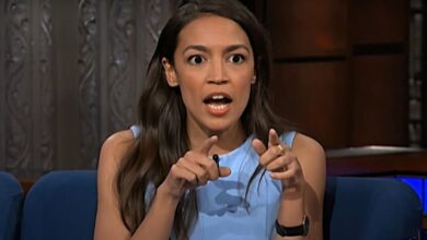 AOC Alexandria Ocasio Cortez DC Comics