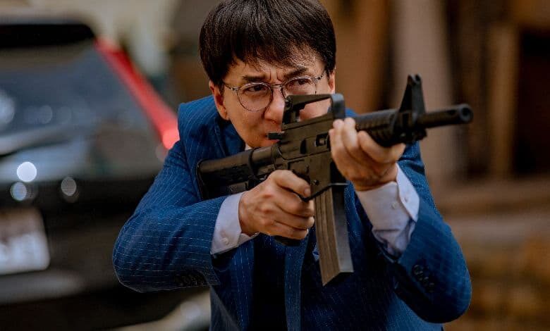 Vanguard review Jackie Chan machine gun