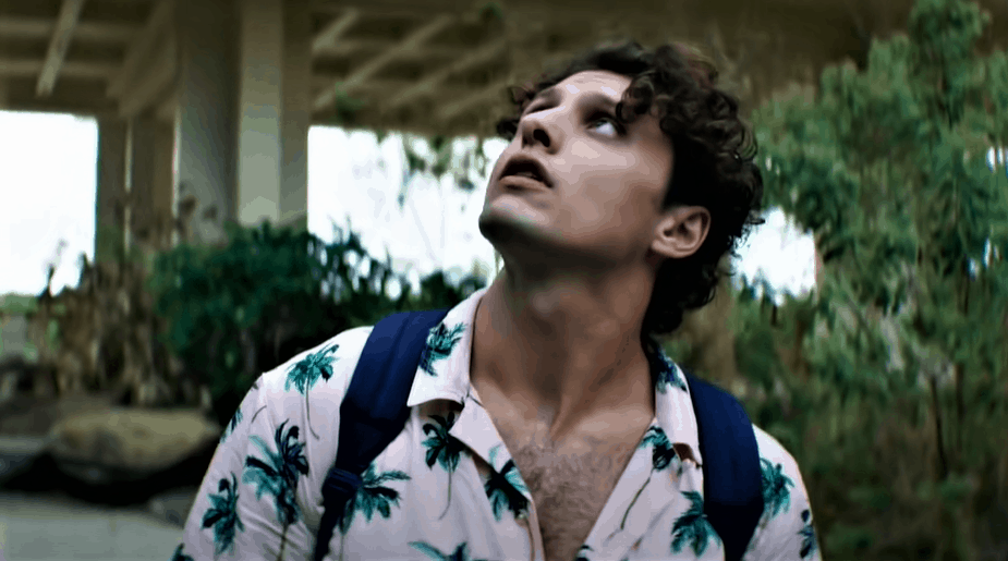 'The Resort' Has Only One Redeeming Feature Hollywood in Toto