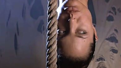 lara croft tomb raider review angelina jolie upside down