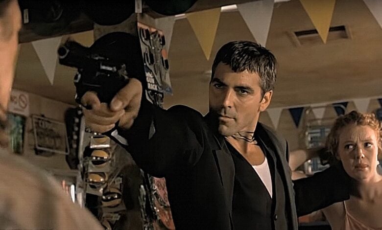 from dusk till dawn review George Clooney gun