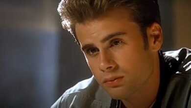 shout movie review 1991 Jamie Walters