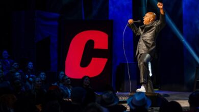 Dave Chappelle media apology pressure
