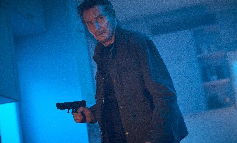 BLACKLIGHT_review Liam Neeson