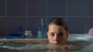 femme fatale review Rebecca Romijn Stamos