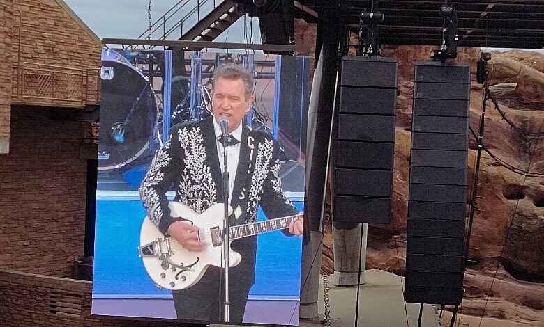 Chris Isaak red rocks concert review