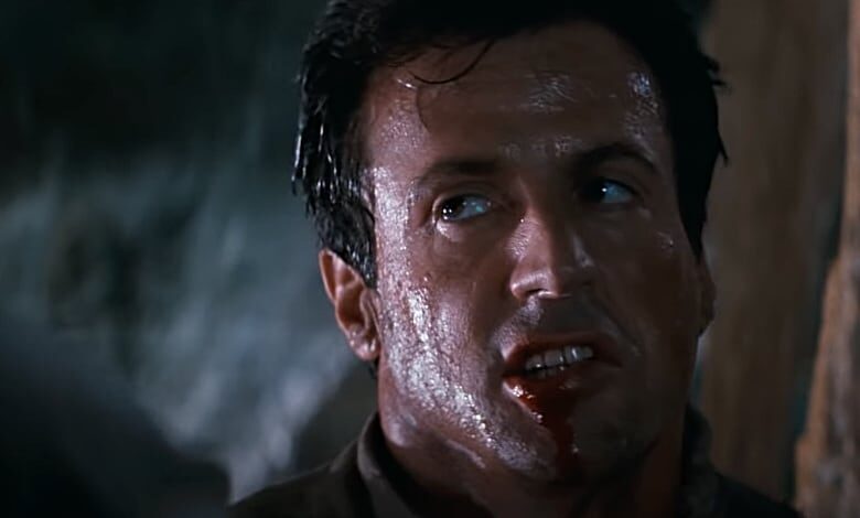 Cliffhanger review Sylvester Stallone