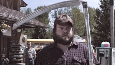 Tucker Dale evil Tyler Labine scythe