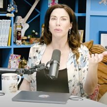 Whitney Cummings Left silence free speech