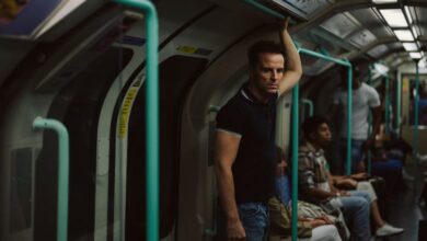 all of us strangers review subway Paul mescal
