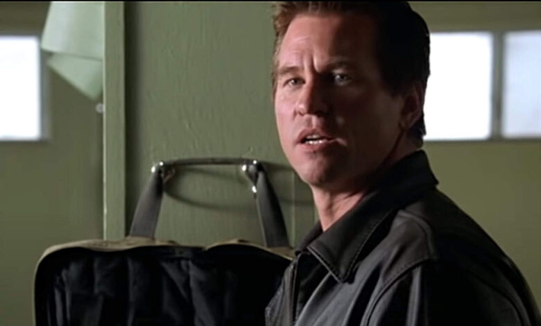 Spartan review Val Kilmer 2004