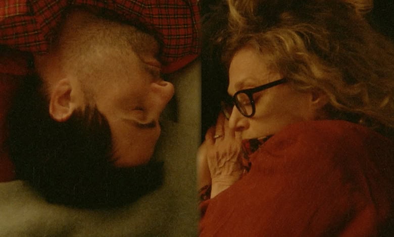 Between the Temples Jason Schwartzman Carol Kane review