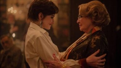 Apartment 7A review Julia Garner Dianne Wiest
