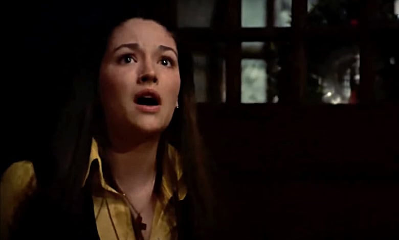 Black Christmas review 1974 Olivia Hussey