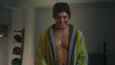 smile 2 review Lukas Gage