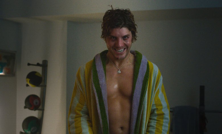 smile 2 review Lukas Gage