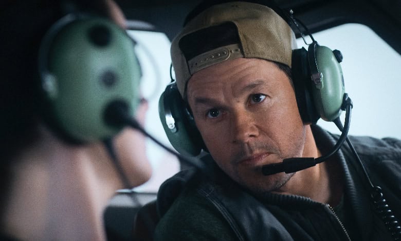 Flight Risk Mark Wahlberg director Mel Gibson
