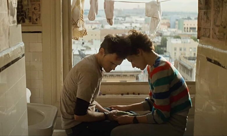 Million Dollar Hotel Wim Wenders review 2000