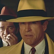 Dick Tracy review Warren Beatty 1990
