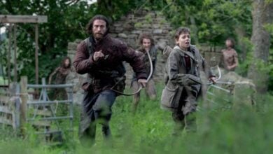 28 years later review aaron taylor Johnson running
