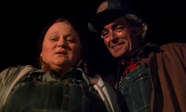 Motel Hell review 1980