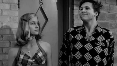 The Last PIcture Show review Cybill Sheperd Jeff Bridges-