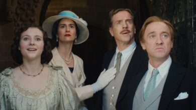 FACKHAM HALL review cast