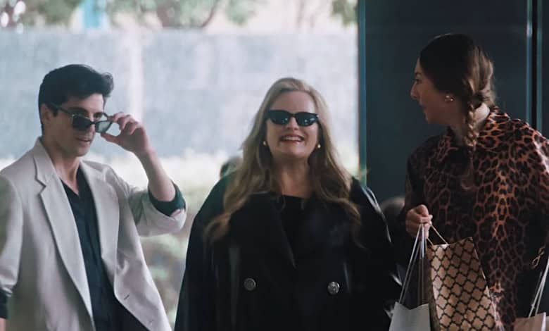 Shell review Elisabeth Moss sunglasses