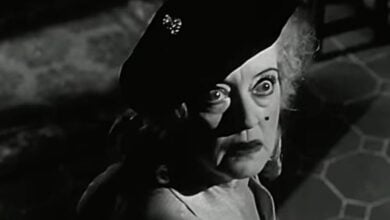 Whatever happened to Baby Jane review 1962 Bette Davis-
