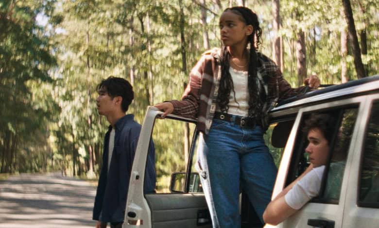 It Ends review open car -