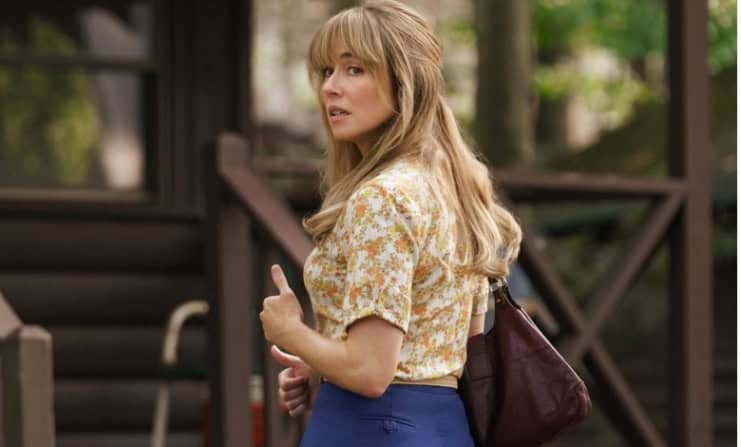 Crystal Lake review Linda Cardellini